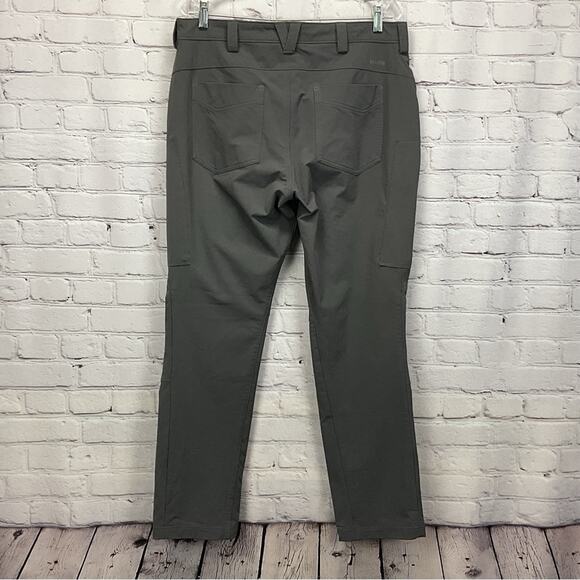 Duluth Trading Hiking Pants Women's Size 14x31 Gray Outdoor Straight Leg Pockets - Picture 9 of 9